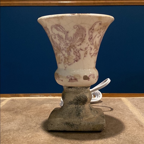 CLARET SCENTSY WARMER - Picture 1 of 1